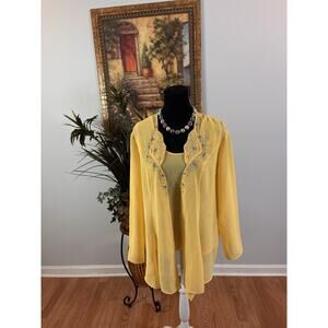 Christie Of California Size 12 Yellow Twin Top Embroidered Sequins Long Sleeve